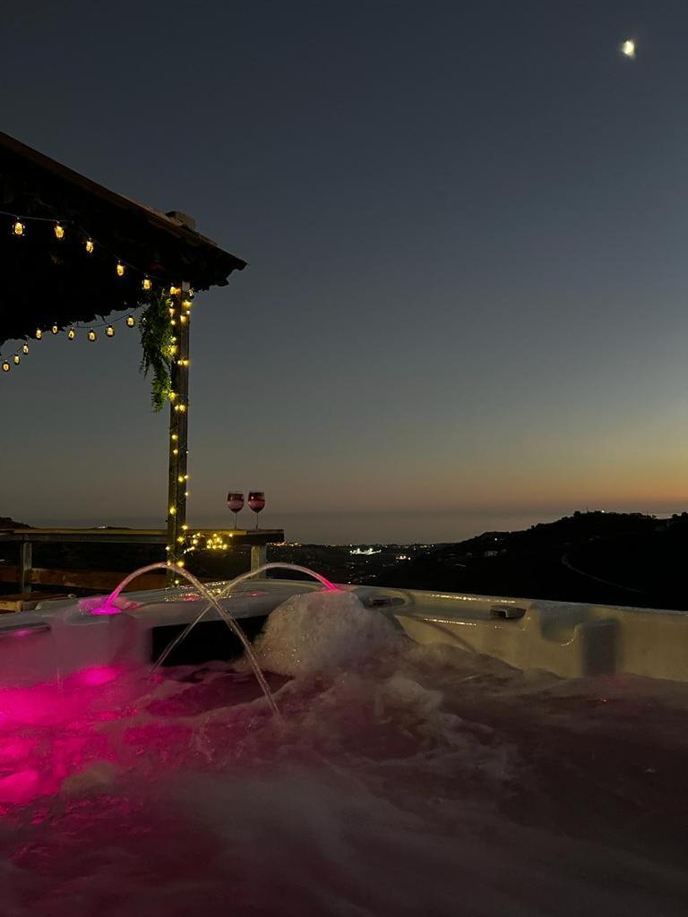 Casa Rural Malaga Monkey Love Con Jacuzzi Iznate Екстер'єр фото
