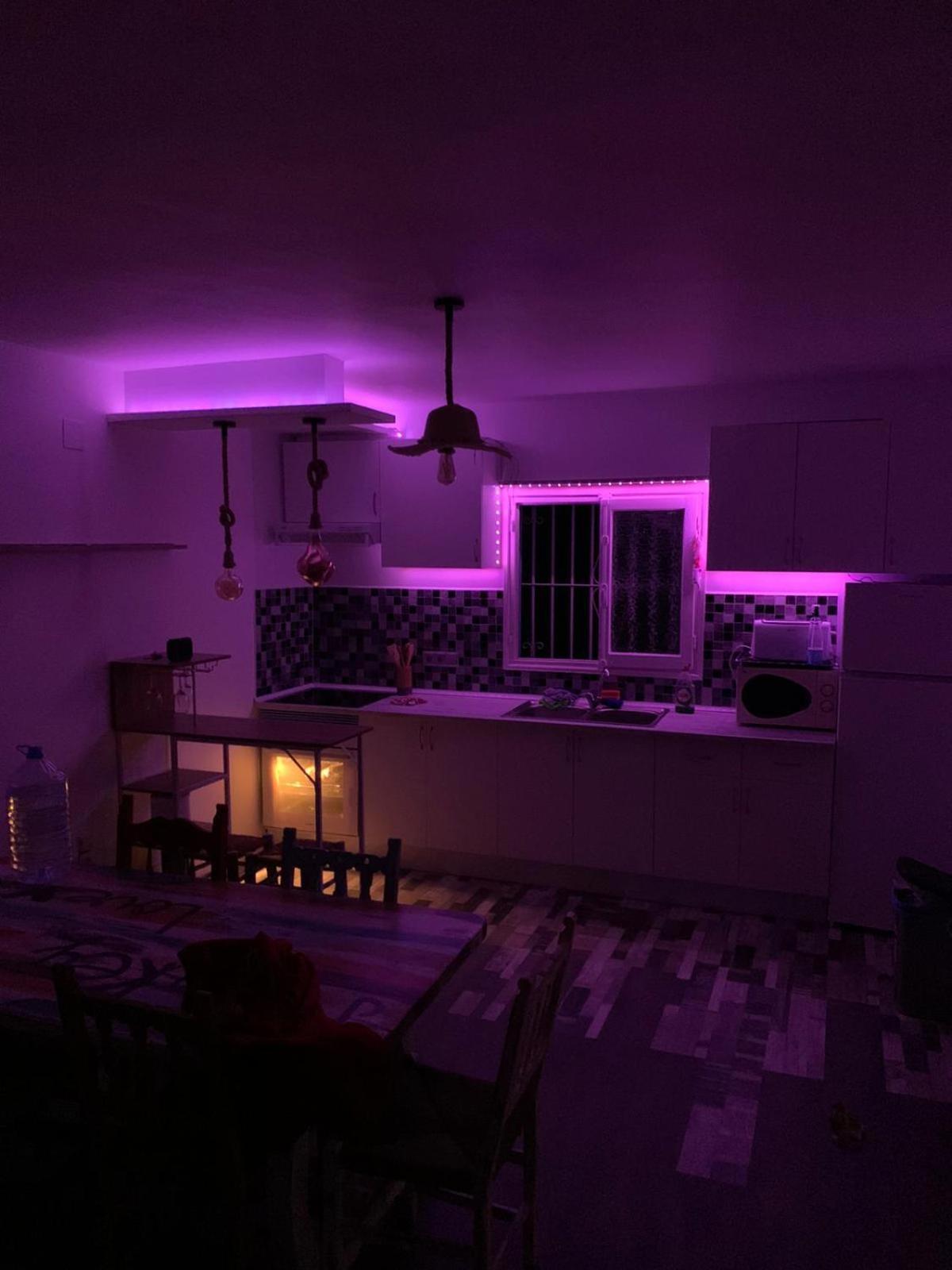 Casa Rural Malaga Monkey Love Con Jacuzzi Iznate Екстер'єр фото